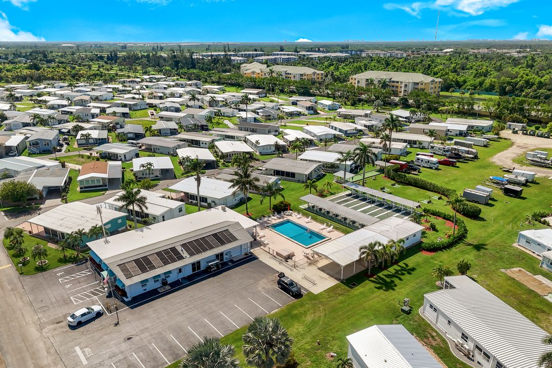 274 Yorkshire Ave, Fort Myers, FL 33908