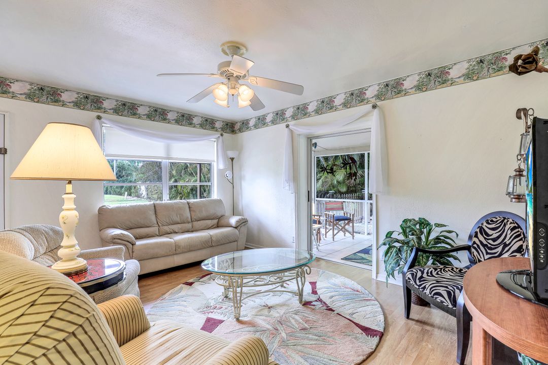 3758 12th St N, Naples, FL 34103