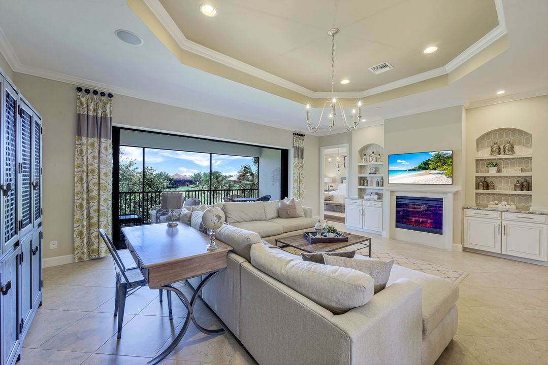 8756 Bellano Ct #202, Naples, FL 34119