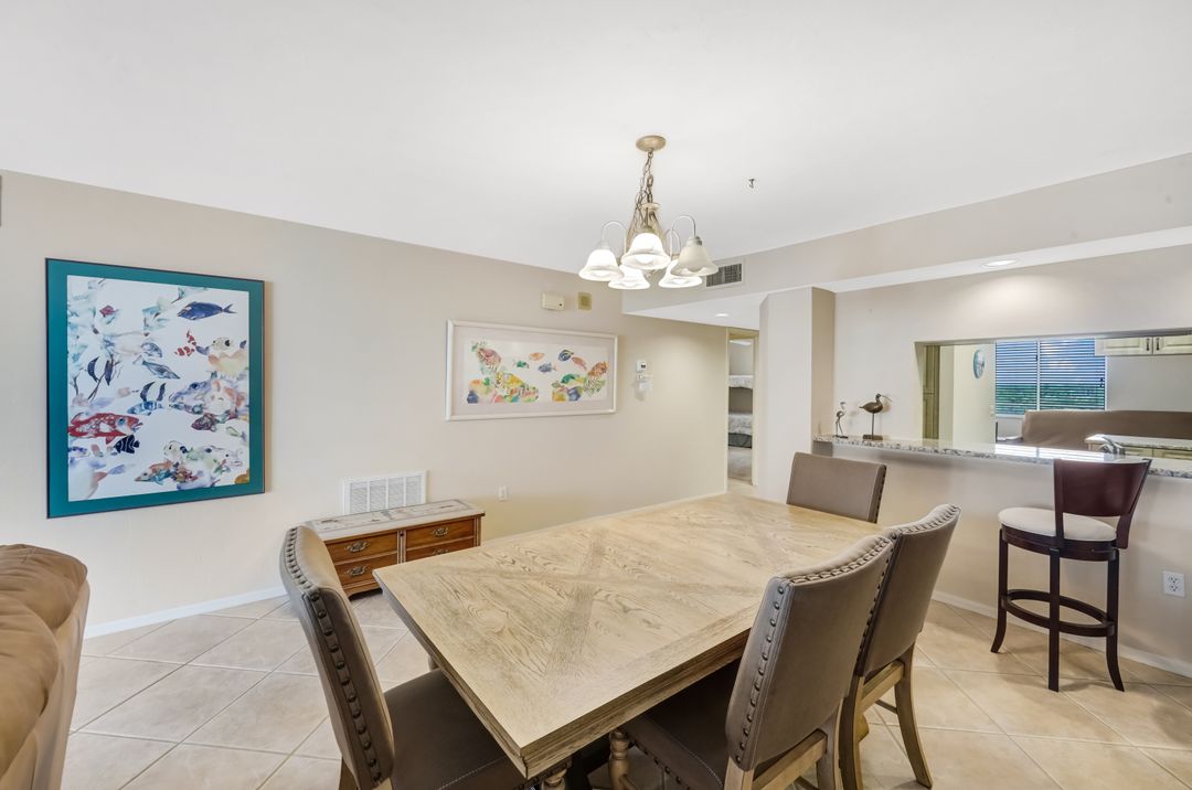 11118 Gulf Shore Dr #803, Naples, FL 34108