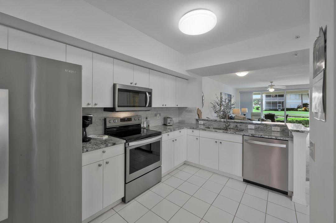 5440 Worthington Ln #103, Naples, FL 34110