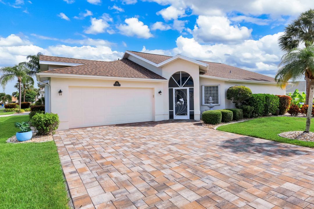 17740 Pineapple Palm Ct, North Fort Myers, FL 33917