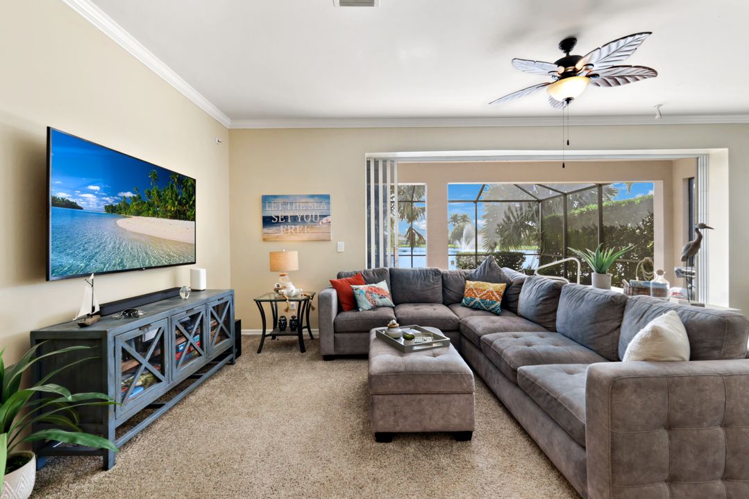 13060 Lake Meadow Dr, Fort Myers, FL 33913