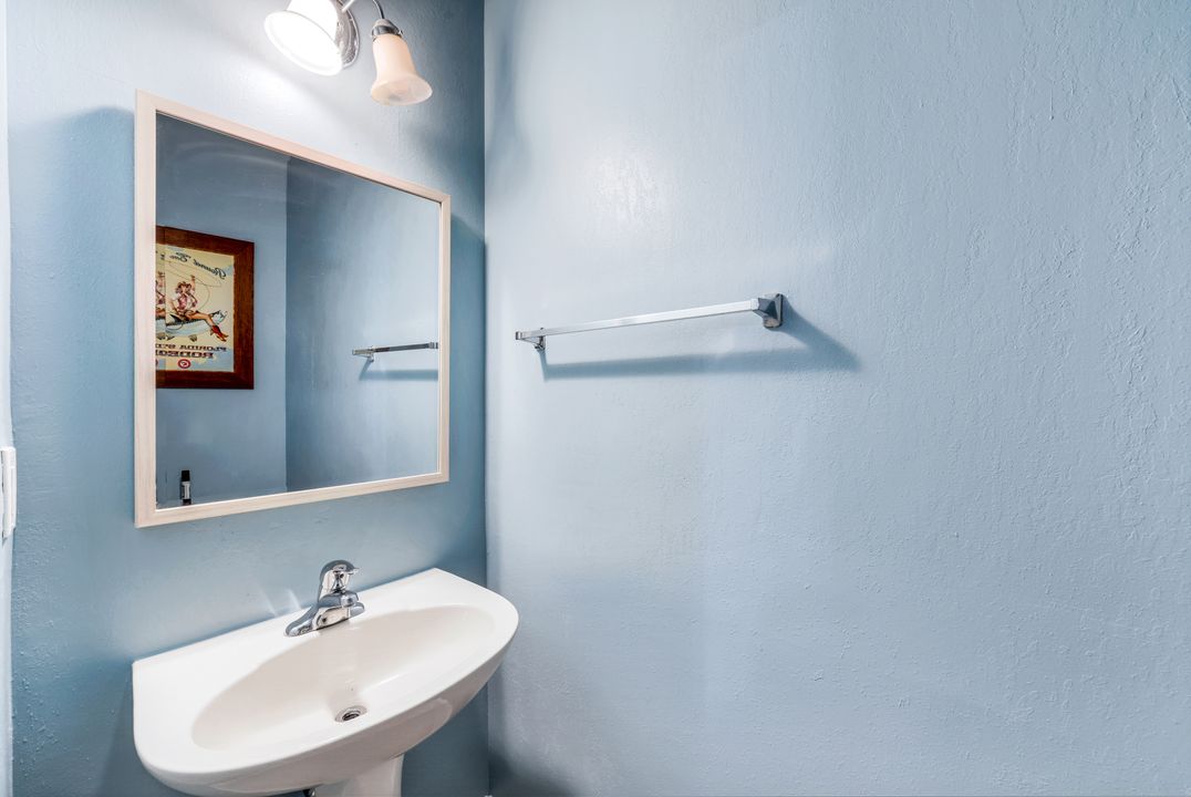 9683 Roundstone Cir, Fort Myers, FL 33967