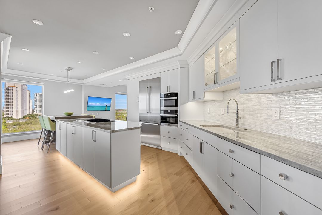 4801 Bonita Bay Blvd #1004, Bonita Springs, FL 34134