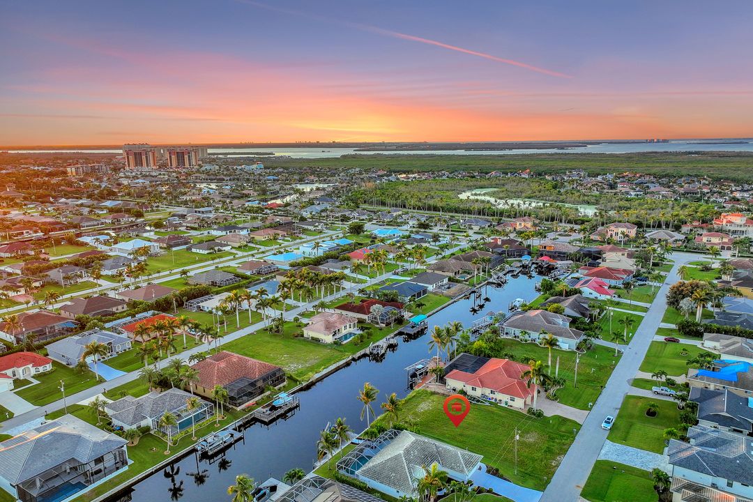 5327 SW 22nd Ave, Cape Coral, FL 33914