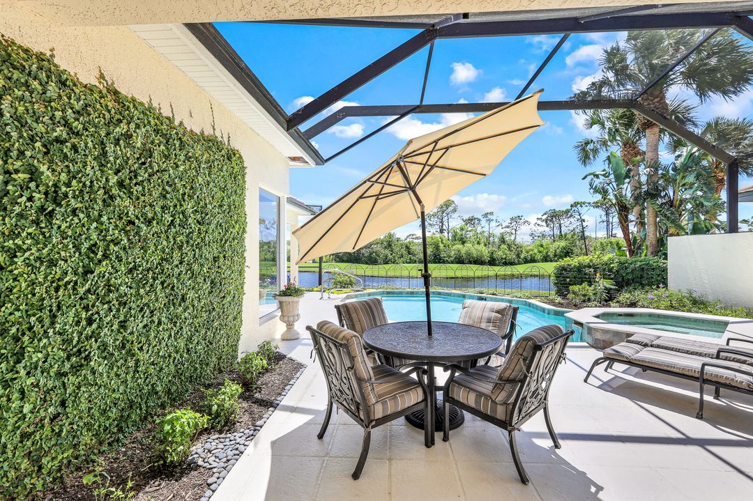 3687 Olde Cottage Ln, Bonita Springs, FL 34134