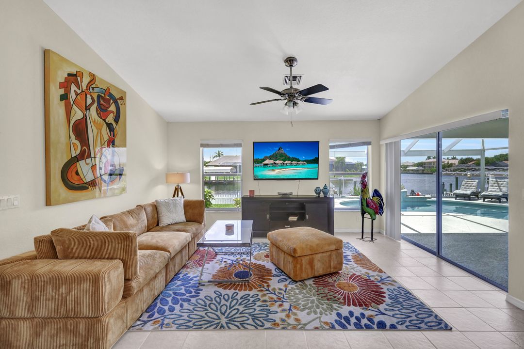 5008 SW 21st Pl, Cape Coral, FL 33914