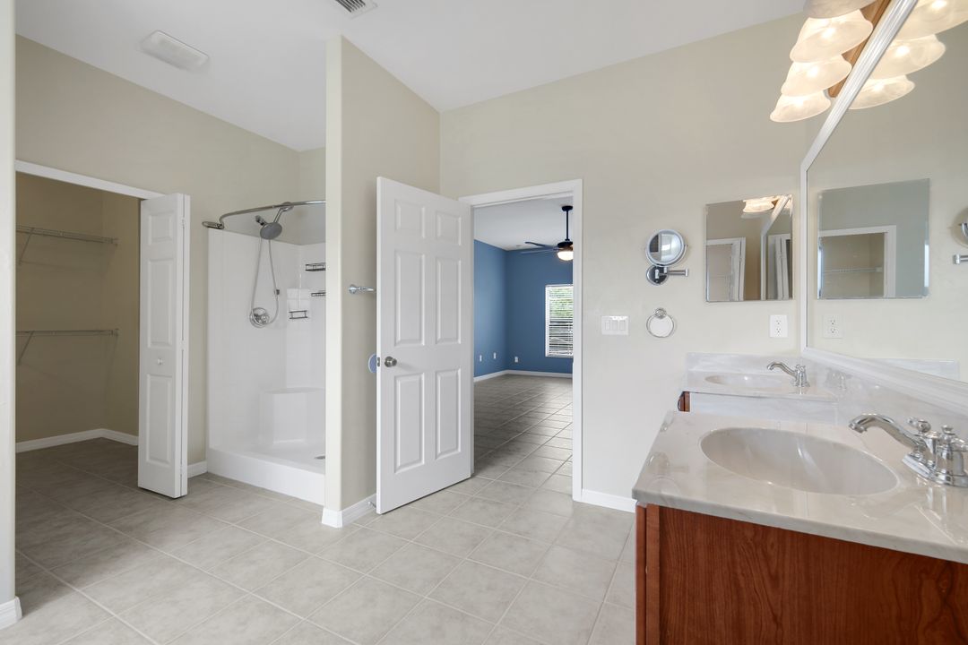 2563 Nature Pointe Loop, Fort Myers, FL 33905