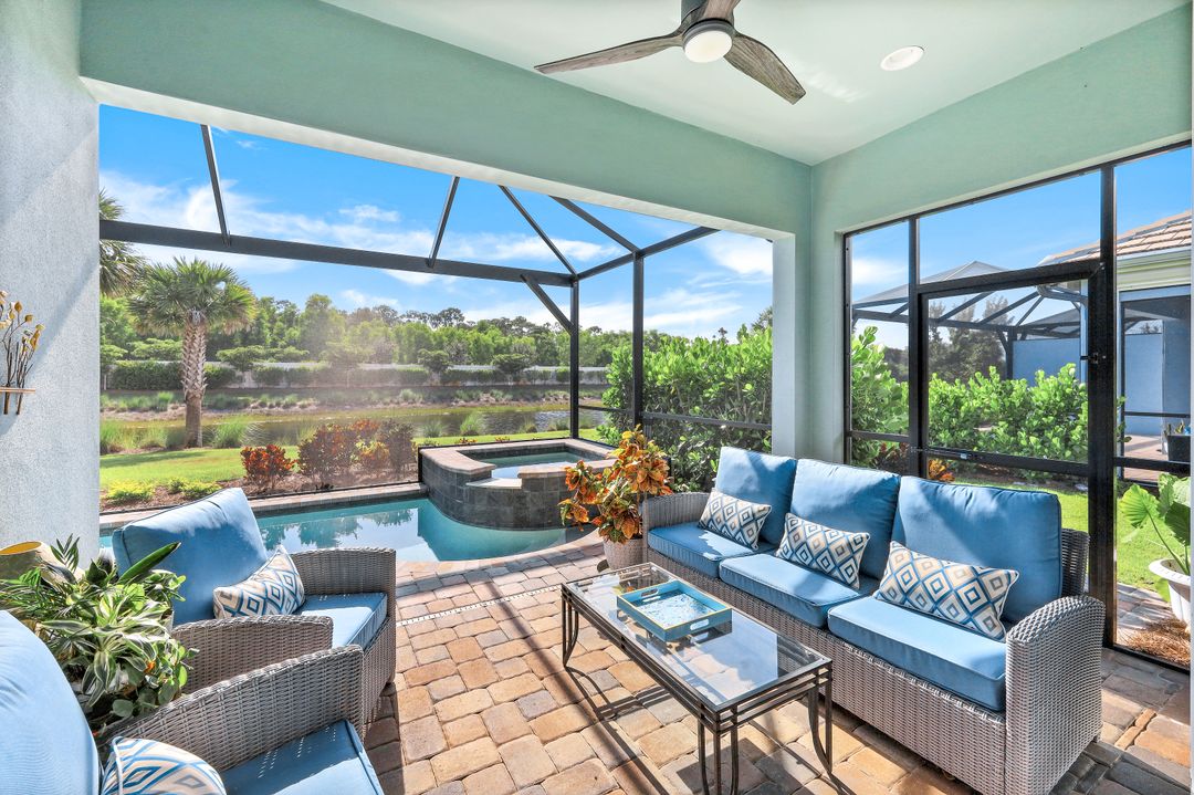 5879 Haiti Dr, Naples, FL 34112