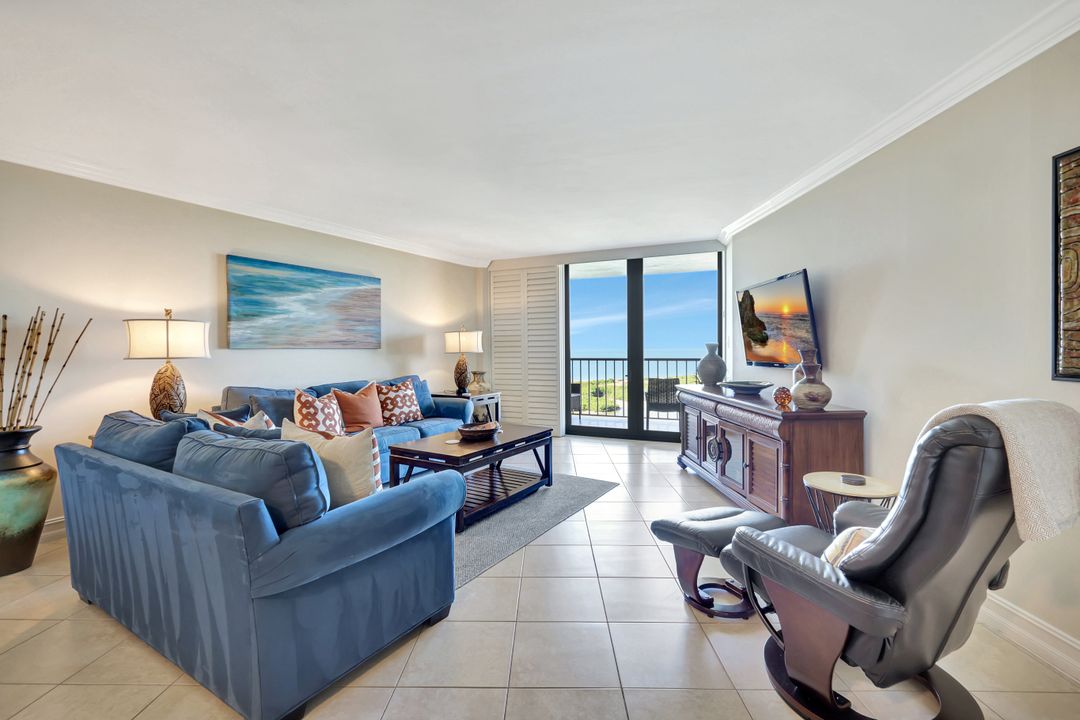 440 Seaview Ct #1801, Marco Island, FL 34145