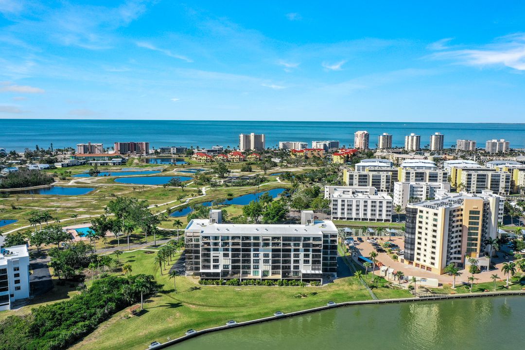4253 Bay Beach Ln #4F, Fort Myers Beach, FL 33931