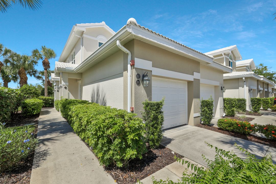 4665 Hawks Nest Way #203, Naples, FL 34114