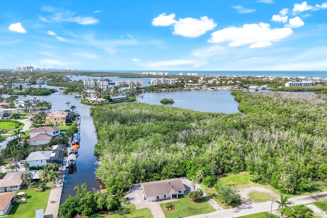 4951 Esplanade St, Bonita Springs, FL 34134