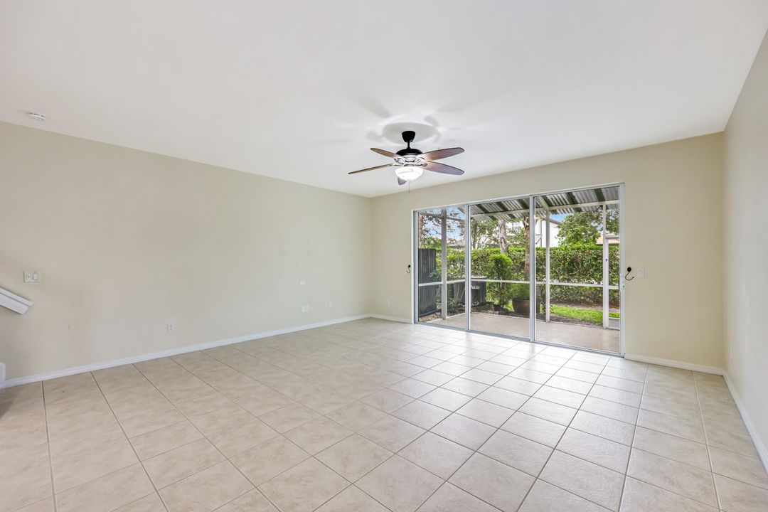 16162 Ravina Way #65, Naples, FL 34110