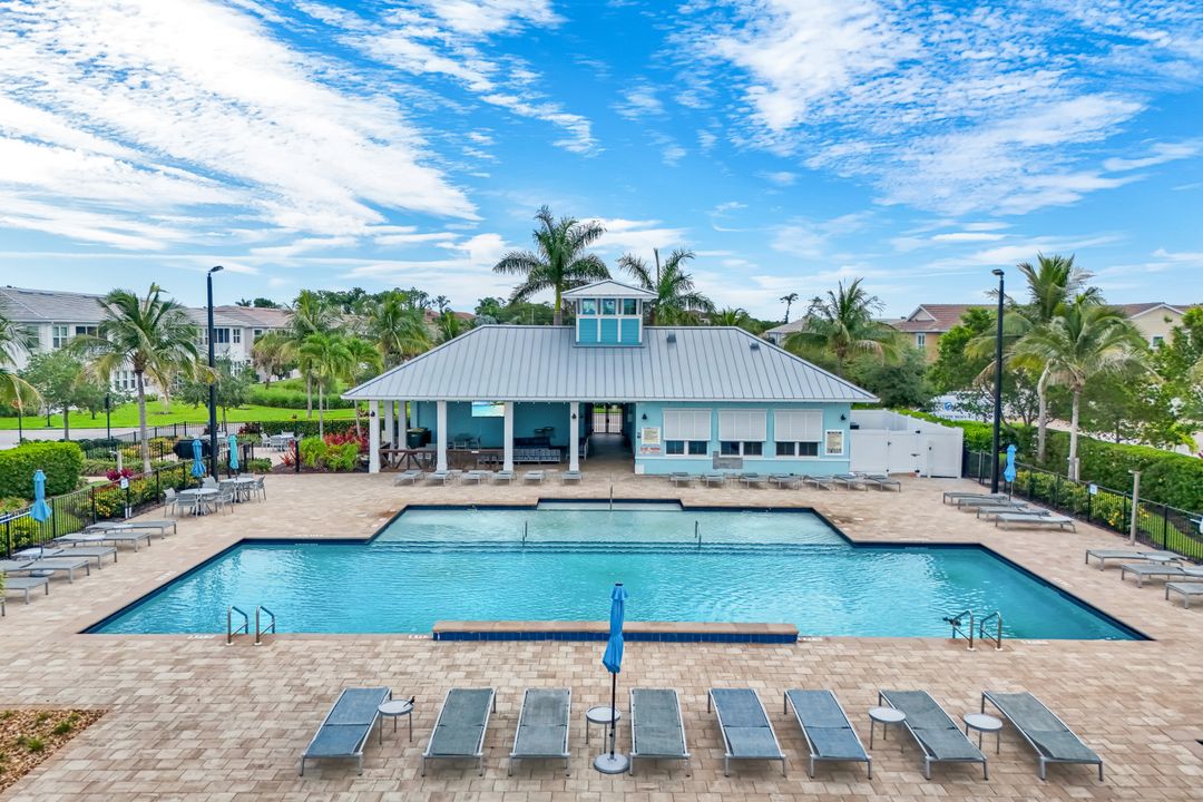 4619 Arboretum Cir #101, Naples, FL 34112