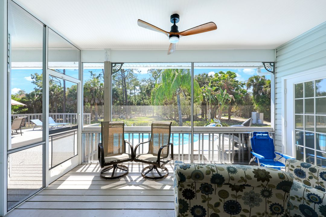 491 21st St NW, Naples, FL 34120