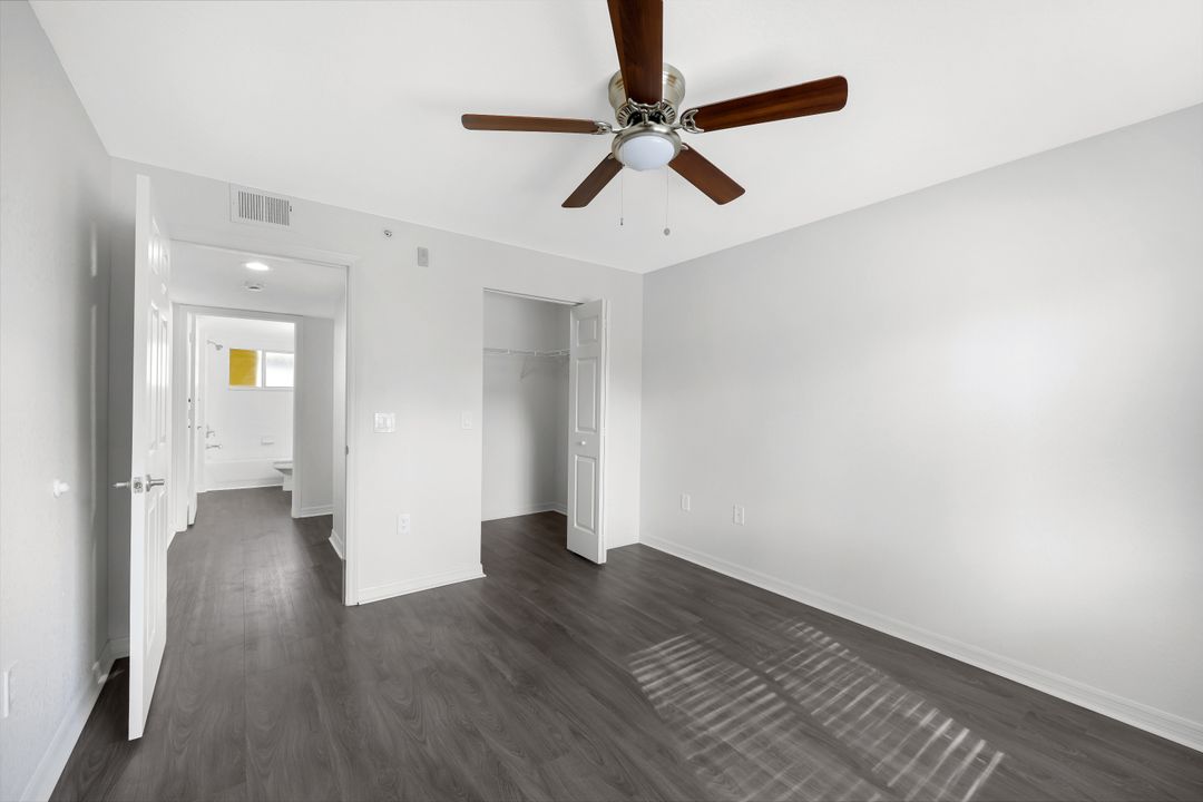 8298 Key Royal Ln #415, Naples, FL 34119