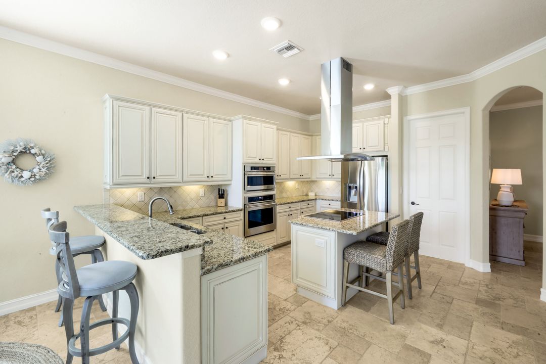 28647 Lisburn Ct, Bonita Springs, FL 34135