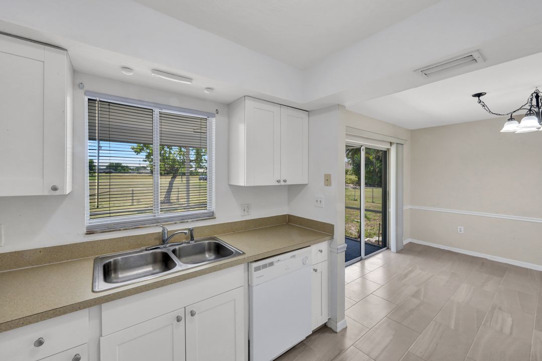 116 SW 31st St, Cape Coral, FL 33914