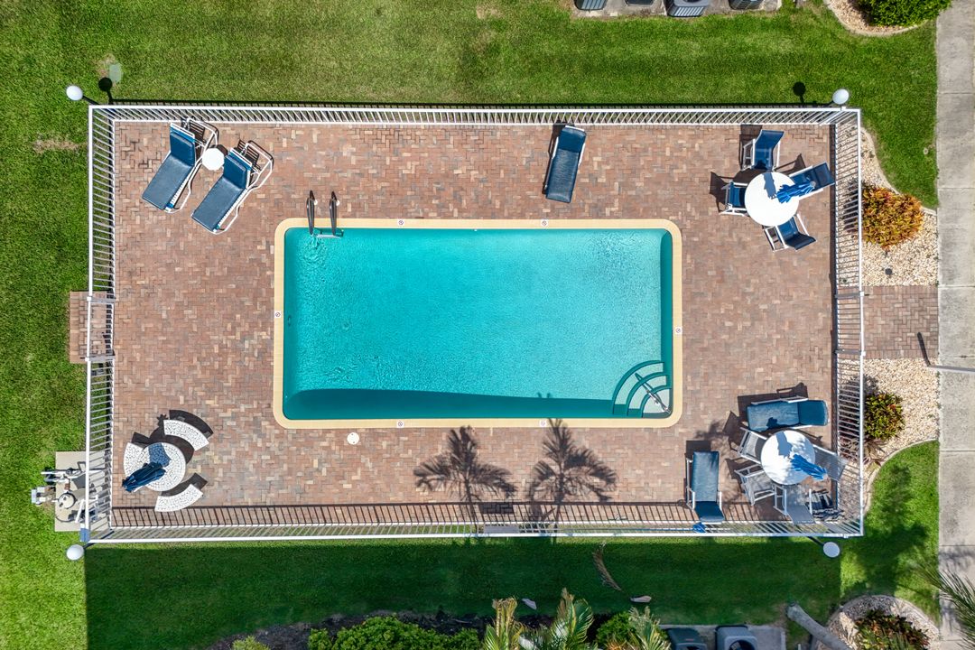 4550 SE 5th Pl #202, Cape Coral, FL 33904