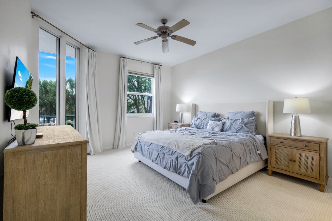 450 Launch Cir #203, Naples, FL 34108