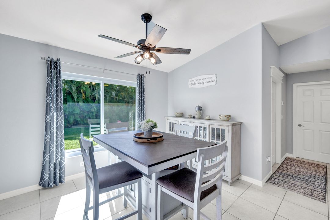 5323 SW 22nd Pl, Cape Coral, FL 33914