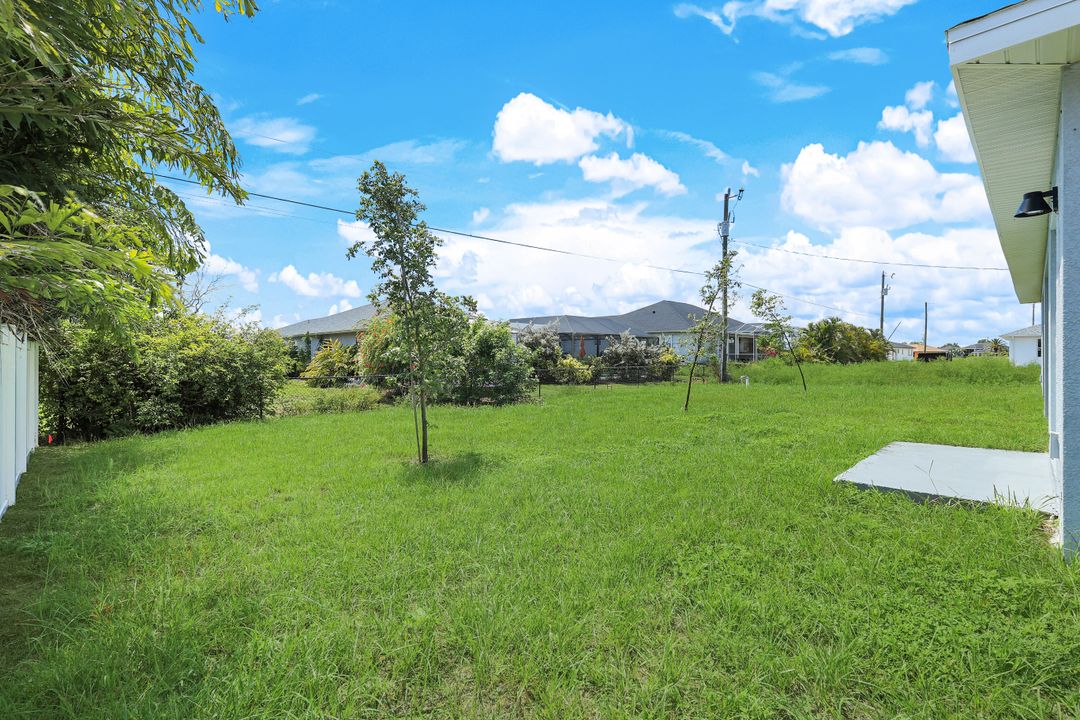1409 NE 18th Pl, Cape Coral, FL 33909