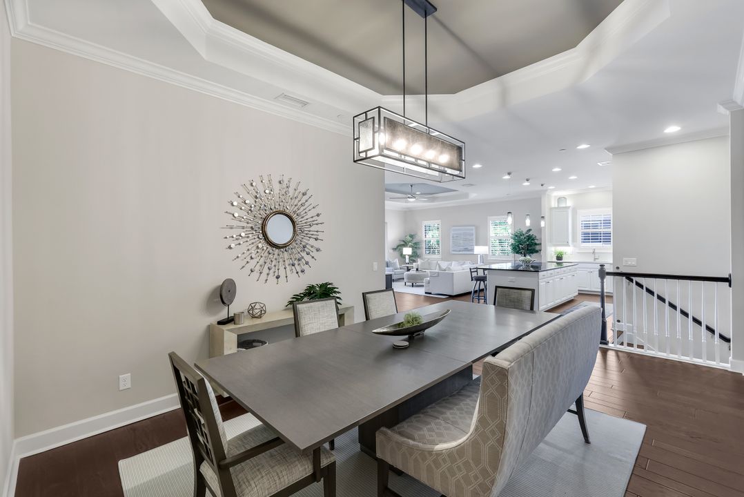 9684 Montelanico Loop #204, Naples, FL 34119