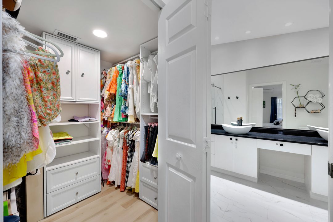7518 Silver Trumpet Ln #201, Naples, FL 34109