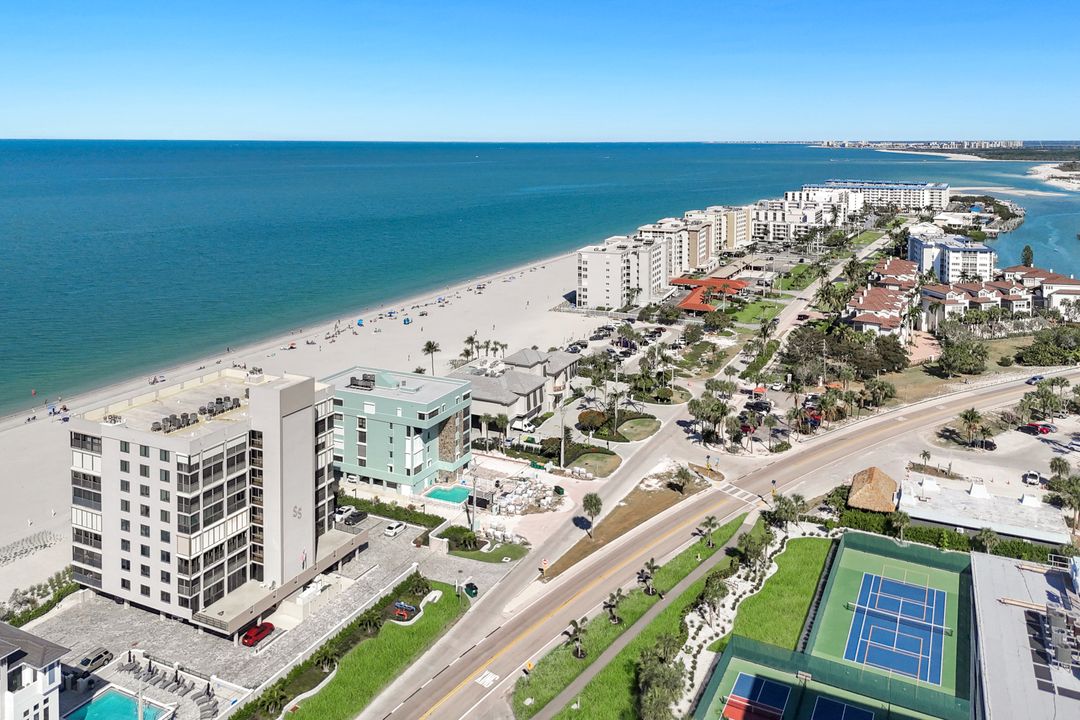 26140 Hickory Blvd #103, Bonita Springs, FL 34134