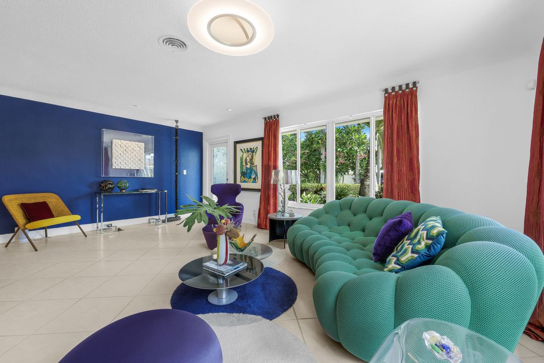 5779 NE 17th Ave, Fort Lauderdale, FL 33334