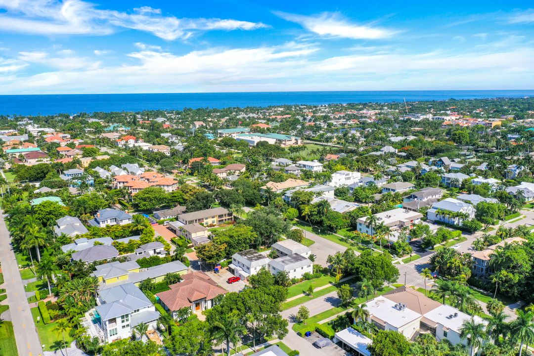 780 10th Ave S #5, Naples, FL 34102