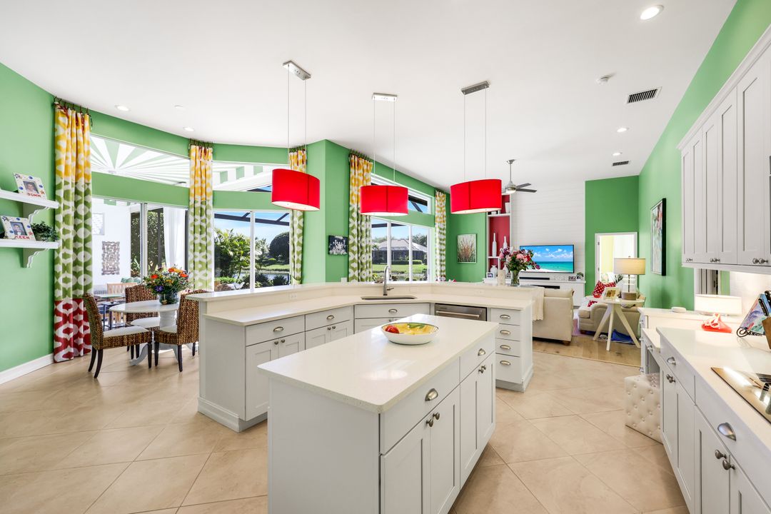 4260 Inca Dove Ct, Naples, FL 34119