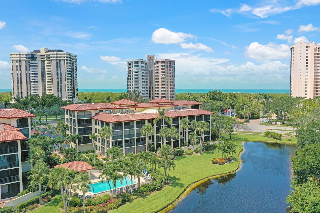 6080 Pelican Bay Blvd #A-202, Naples, FL 34108
