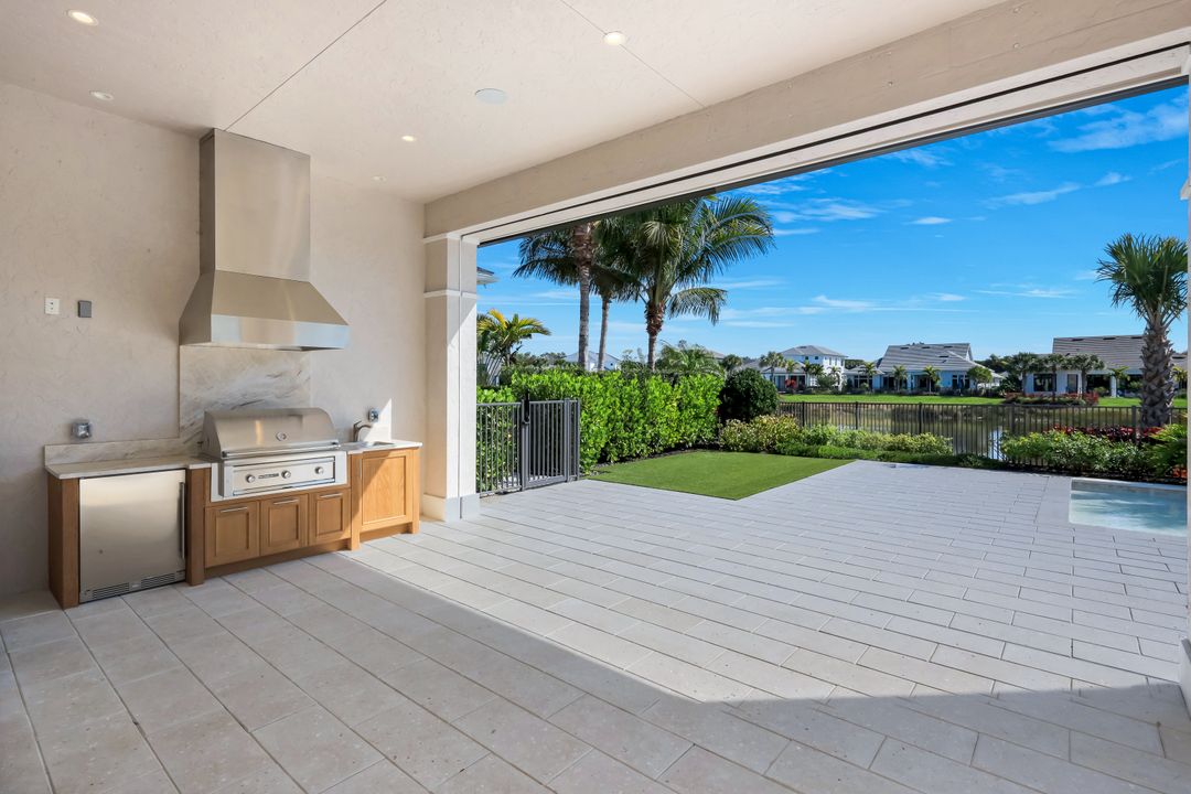 16728 Enclave Cir, Naples, FL 34110