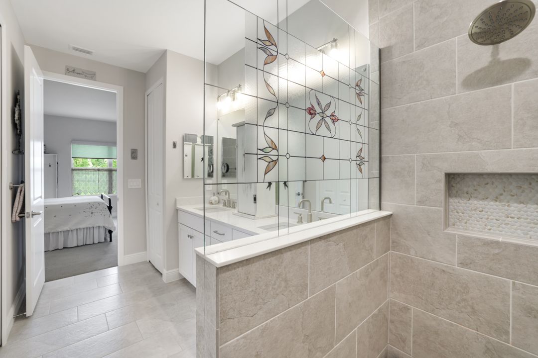 4691 Centaurus Cir, Naples, FL 34120