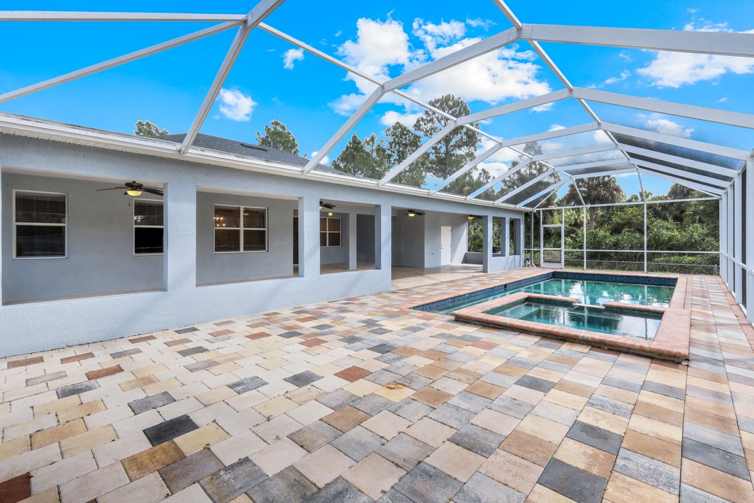 2180 12th Ave NE, Naples, FL 34120