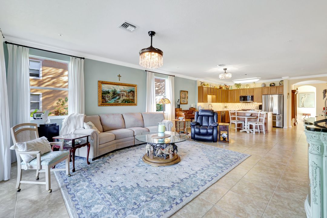 9631 Spanish Moss Way #3916, Bonita Springs, FL 34135