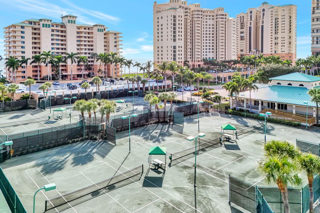 930 Cape Marco Dr #506, Marco Island, FL 34145