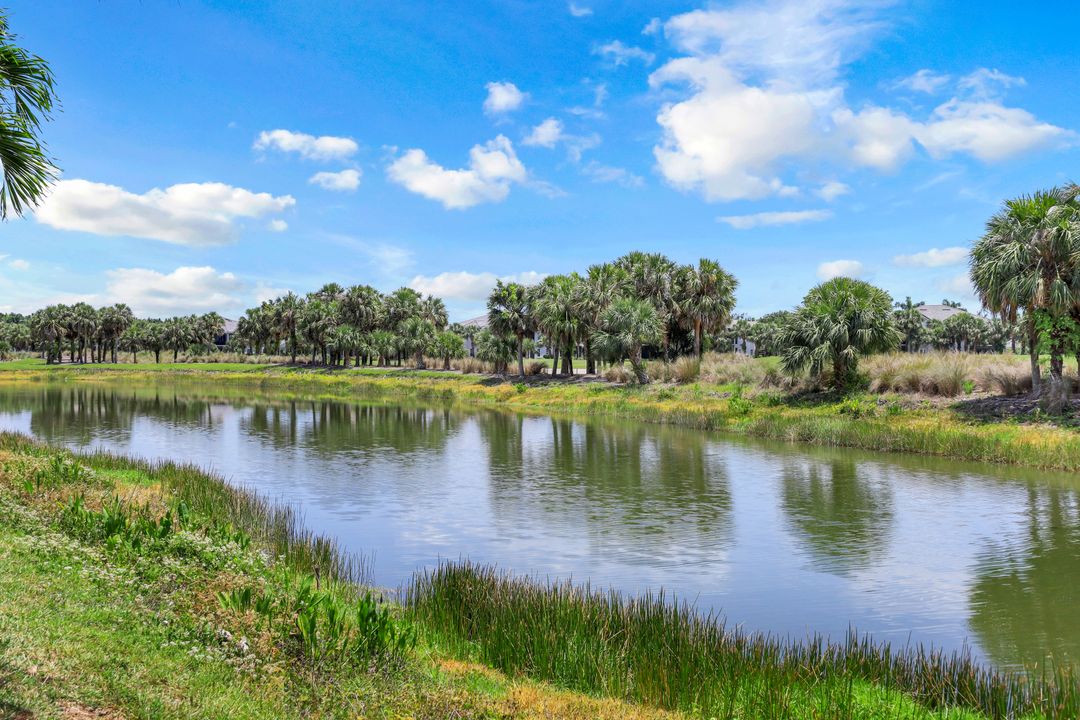 10283 Porto Romano Drive, Miromar Lakes, FL 33913