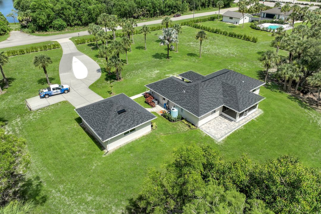 3060 70th St SW, Naples, FL 34105
