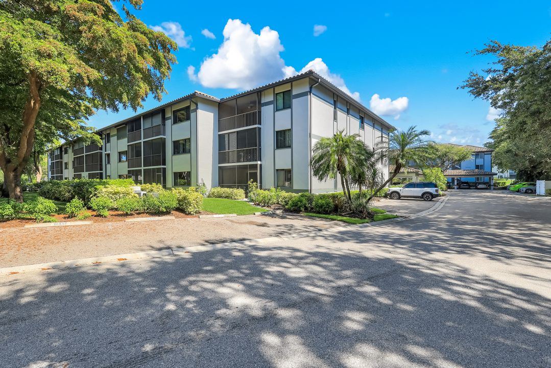 9901 Sunset Cove Ln #222, Fort Myers, FL 33919