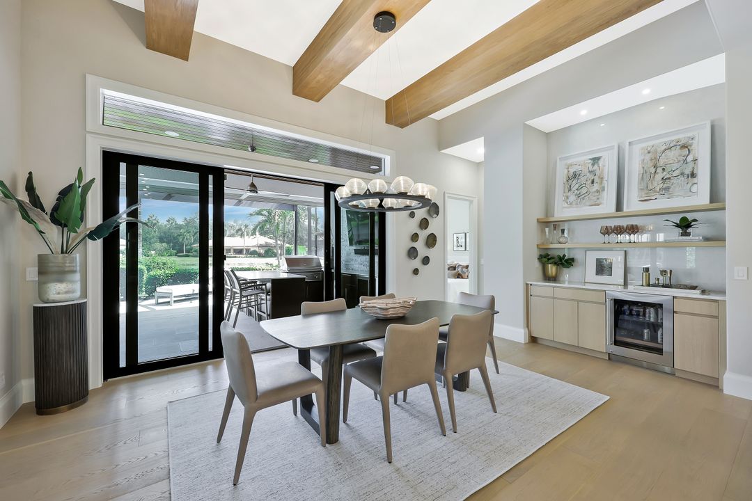 470 Terra Vista Ct, Naples, FL 34119