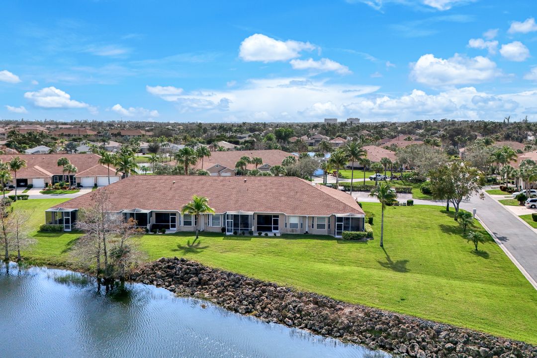 14271 Hilton Head Dr, Fort Myers, FL 33919