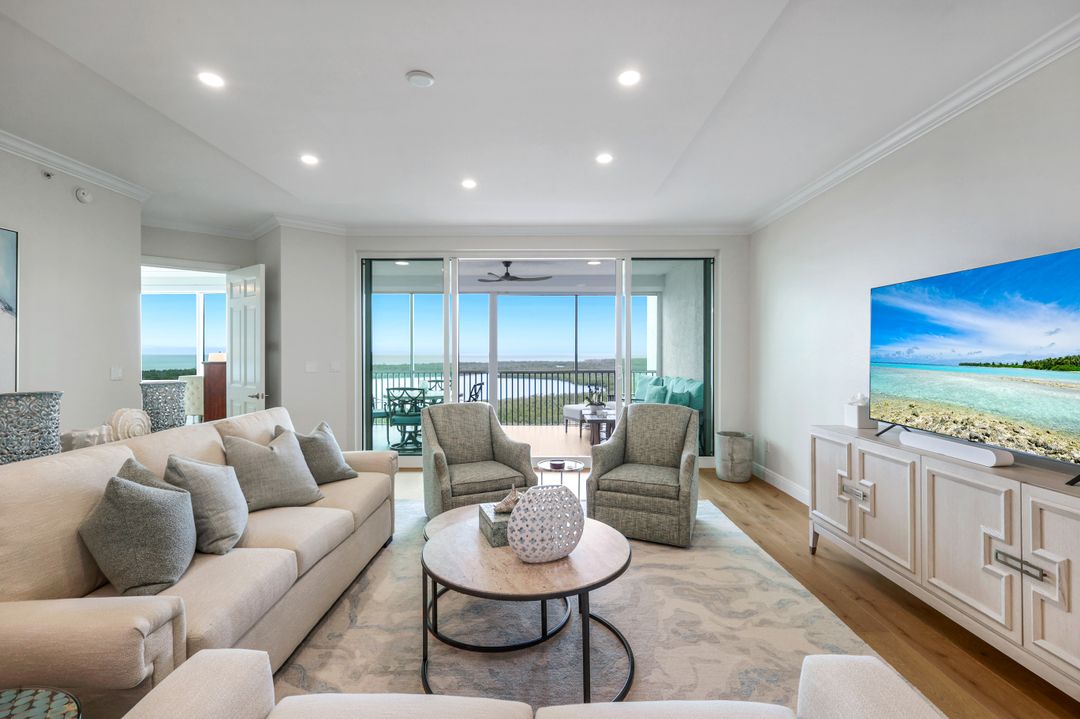 275 Indies Way #1202, Naples, FL 34110