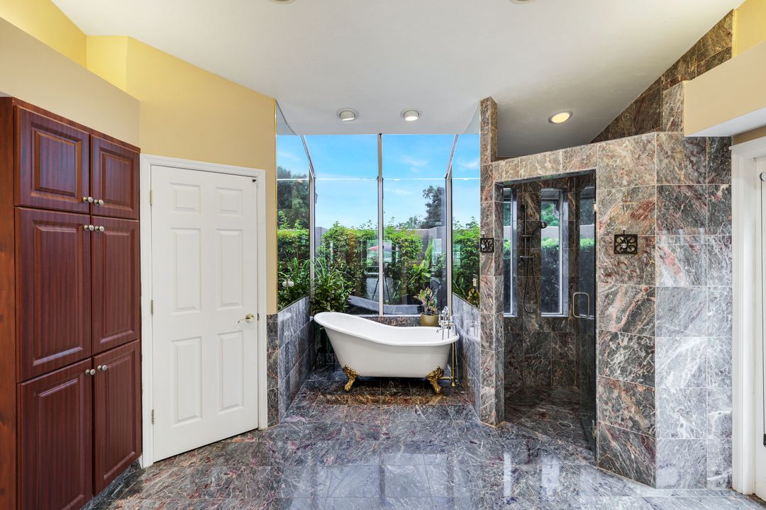 16861 Fox Den SW, Fort Myers, FL 33908
