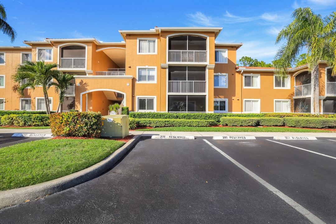 1856 Florida Club Cir #6110, Naples, FL 34112