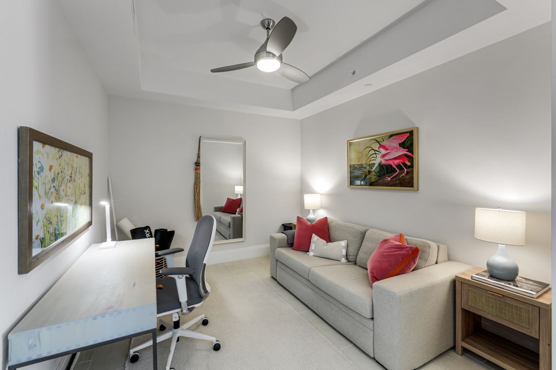 1030 3rd Ave S #216, Naples, FL 34102