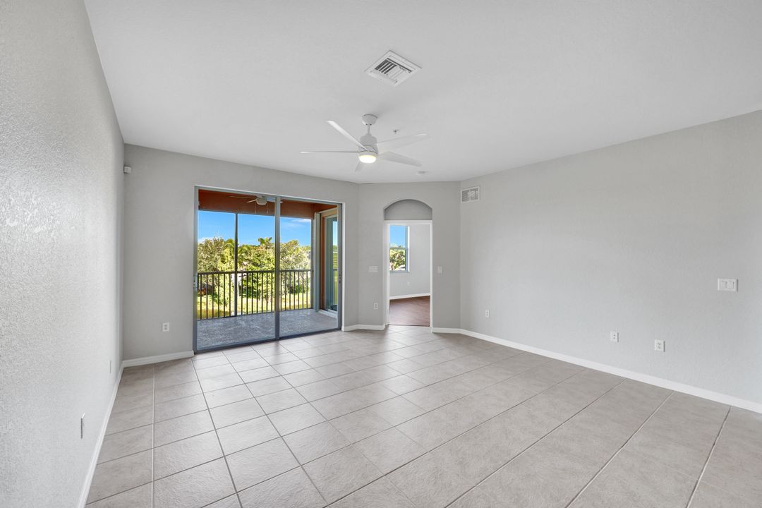 9621 Spanish Moss Way #3831, Bonita Springs, FL 34135